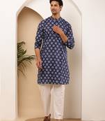 Men   s navy blue floral block printed cotton kurta with white pajama set