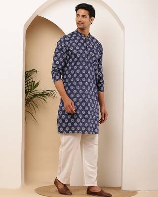 Men   s navy blue floral block printed cotton kurta with white pajama set 2