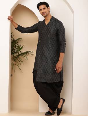 Men black printed straight kurta with dhoti pants set 4