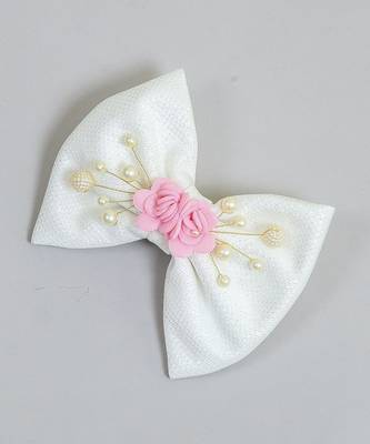 White pearl hair bow 3