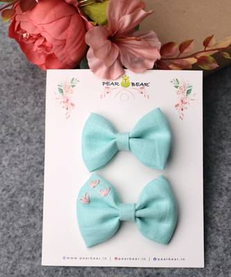 Green plain linen hair bow 2