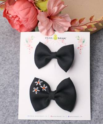 Black plain linen hair bow 2