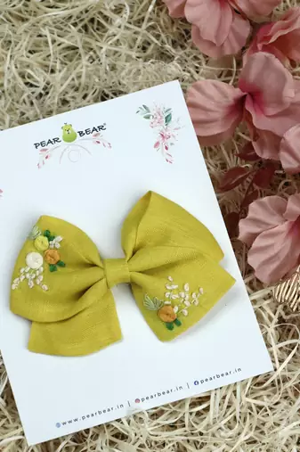 Yellow plain linen hair bow