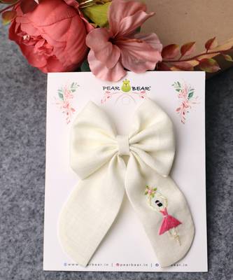 White plain linen hair bow 3