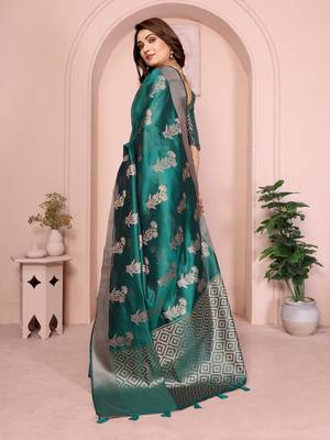 Emerald Green Color Party Wear Organza Silk Saree 4