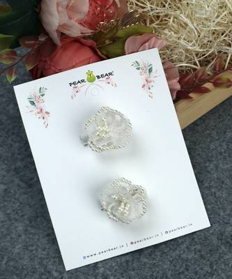 White pearl hair clip 2