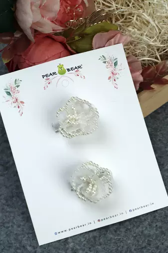 White pearl hair clip