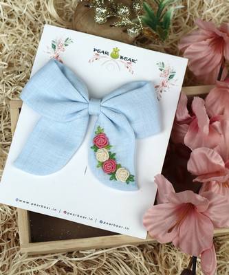 Blue plain linen hair bow 1