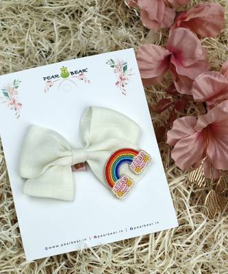 White pearl linen hair bow 2