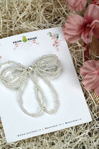White pearl hair bow