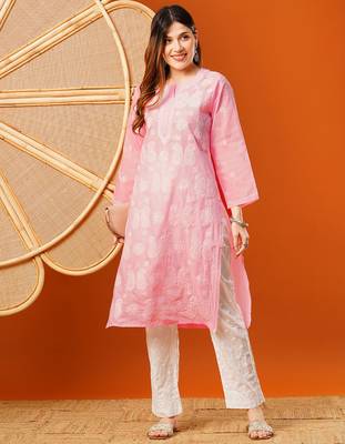 Hand embroidered pink cotton lucknowi chikankari straight kurta 1