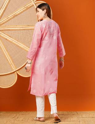 Hand embroidered pink cotton lucknowi chikankari straight kurta 2