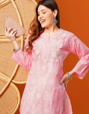 Hand embroidered pink cotton lucknowi chikankari straight kurta 4