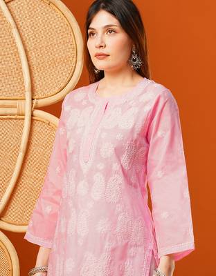 Hand embroidered pink cotton lucknowi chikankari straight kurta 5