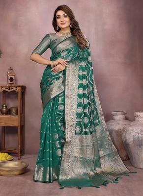 Emerald Green Color Wedding Organza Silk Saree 2