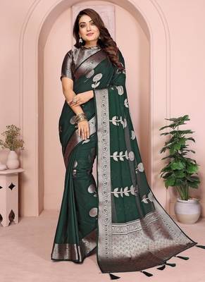 Dark Green Color Elegent Soft Georgette Saree 2