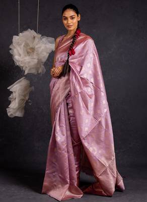 Dusty purple silk blend woven design golden zari border saree with unstitched blouse piece 2