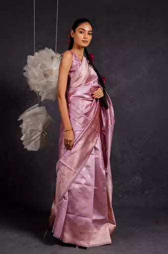 Dusty purple silk blend woven design golden zari border saree with unstitched blouse piece