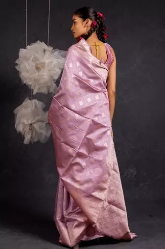 Dusty purple silk blend woven design golden zari border saree with unstitched blouse piece