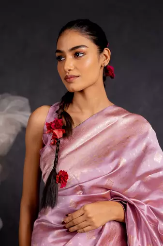 Dusty purple silk blend woven design golden zari border saree with unstitched blouse piece