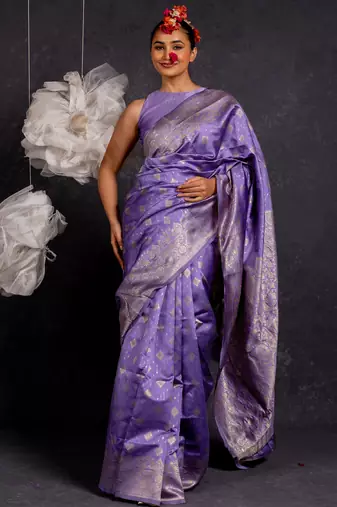 Purple silk blend woven design golden zari border saree with unstitched blouse piece