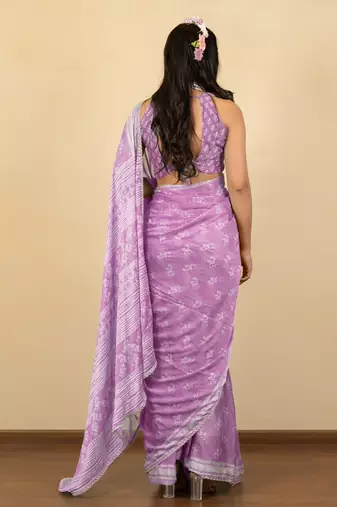 Light lavender chiffon floral print zari work golden lace saree with unstitched blouse piece