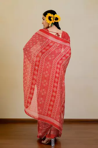 Dusty rose pink chiffon solid/abstract printed saree with unstitched blouse piece