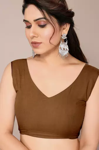 Dark black chiffon block printed saree with unstitched blouse piece