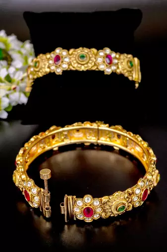 Floral kundan antique gold bangles