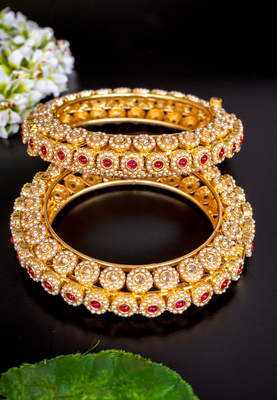 Royal kundan & pearl embellished bangles 1