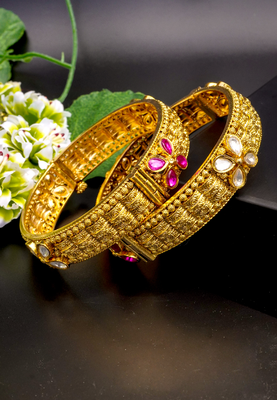 Antique gold fili gree bangles dual gemstone charm 3