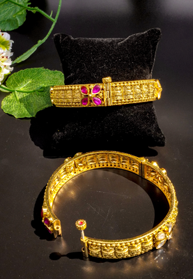 Antique gold fili gree bangles dual gemstone charm 5