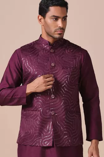 Maroon wave-pattern nehru jacket