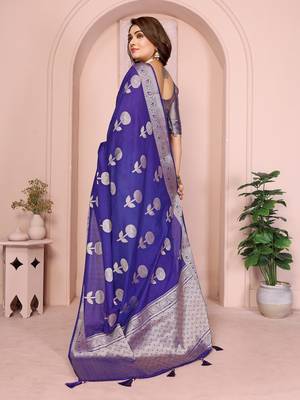 Royal Purple Color Heavy Soft Georgette Lehriya Style Saree 4