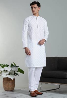 Arruga sylish white multi tone embroidery kurta pyjama set 2