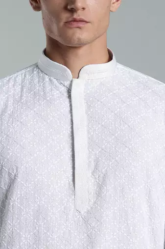 Arruga sylish white embroidery kurta pyjama set