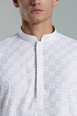Arruga sylish white multi tone embroidery kurta pyjama set 4