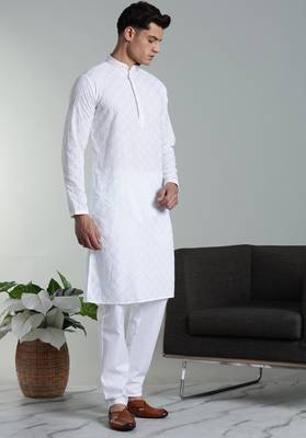 Arruga sylish white embroidery kurta pyjama set 5