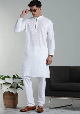 Arruga sylish white multi tone embroidery kurta pyjama set 3
