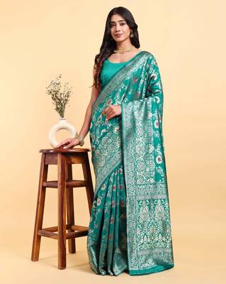 Ocean green jacquard zari woven patola saree with blouse piece 1