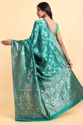 Ocean green jacquard zari woven patola saree with blouse piece