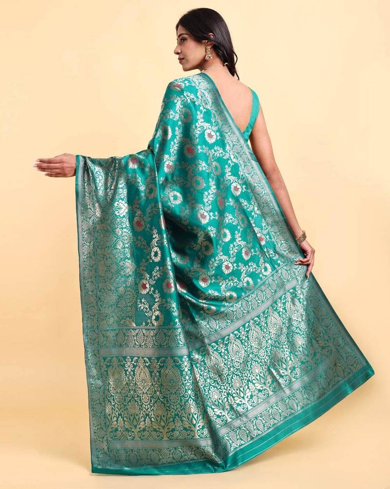 Ocean green jacquard zari woven patola saree with blouse piece
