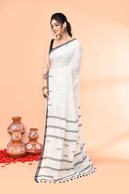 off white mul cotton handloom jamdani saree with blouse piece 2