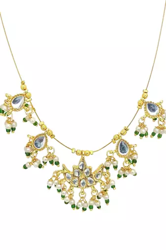 Gold plated chand kundan beaded string necklace
