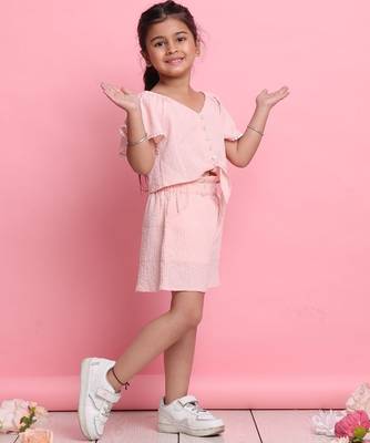 Girls' light peach co-ord set     front-knot top & high-waisted shorts 2