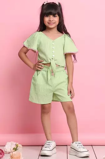 Girls' green co-ord set     front-knot top & high-waisted shorts
