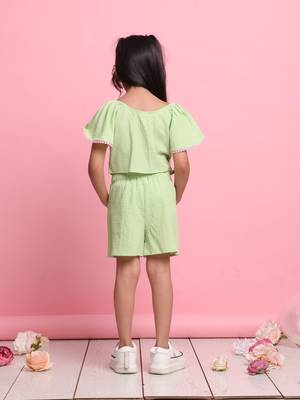 Girls' green co-ord set     front-knot top & high-waisted shorts 5