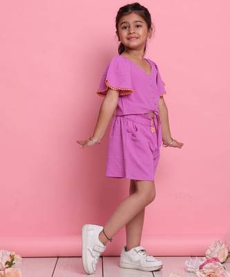 Girls' trendy lilac co-ord set     front-knot top & high-waist shorts 3