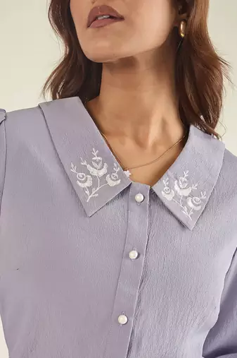 Lavender collared shirt with contrast embriodery