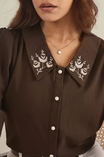Brown collared shirt with contrast embriodery